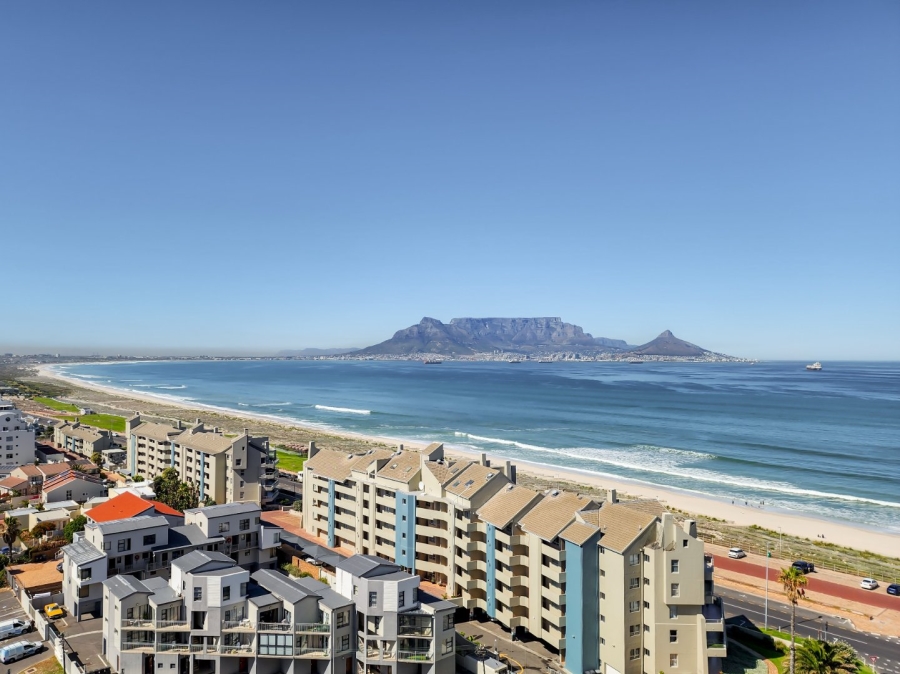 4 Bedroom Property for Sale in Waves Edge Western Cape